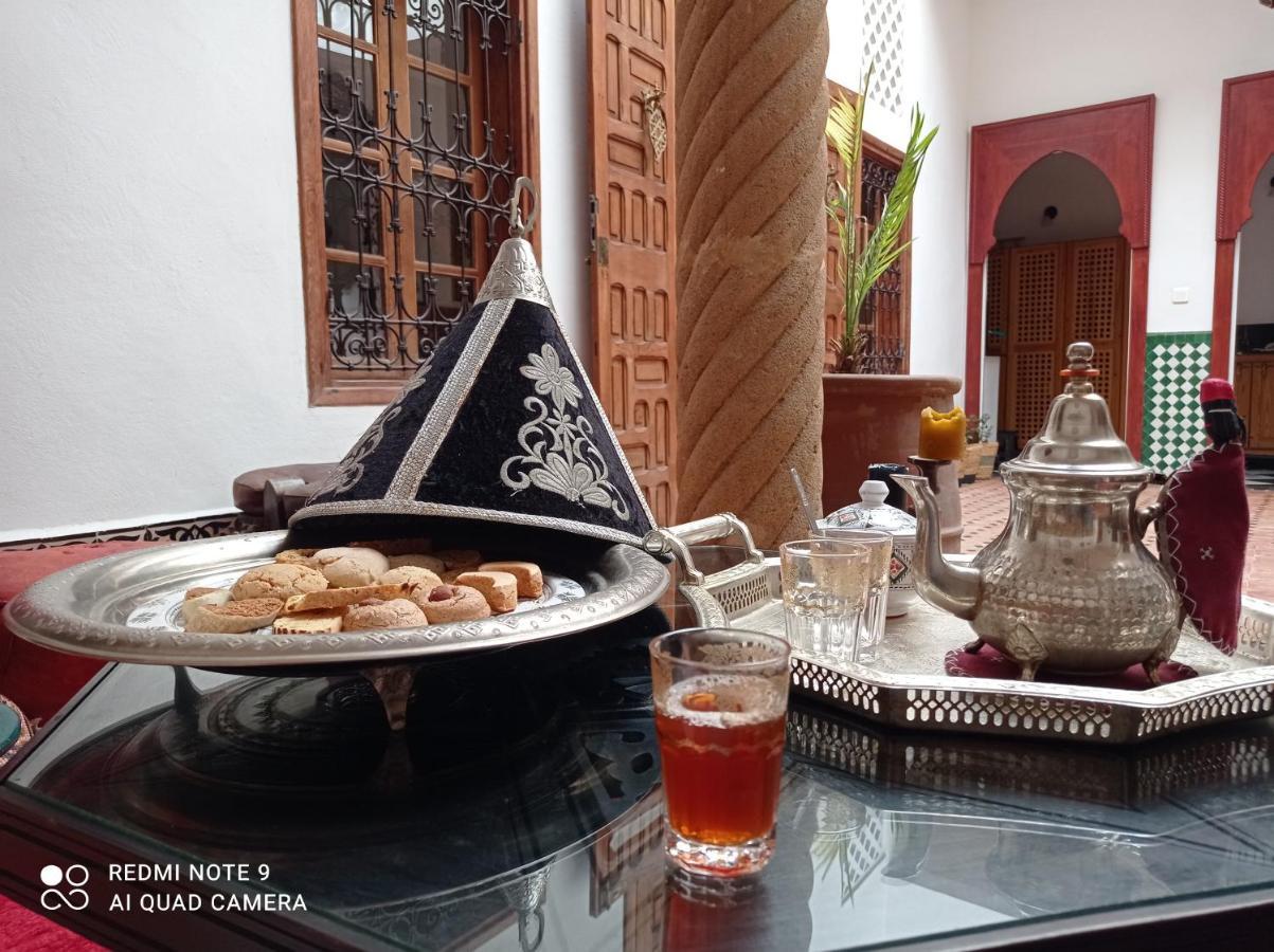 Riad Dar Badiaa ซาเล ภายนอก รูปภาพ